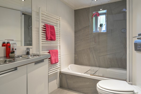 Medium property photo - Moerweg 40, 2531 BT Den Haag